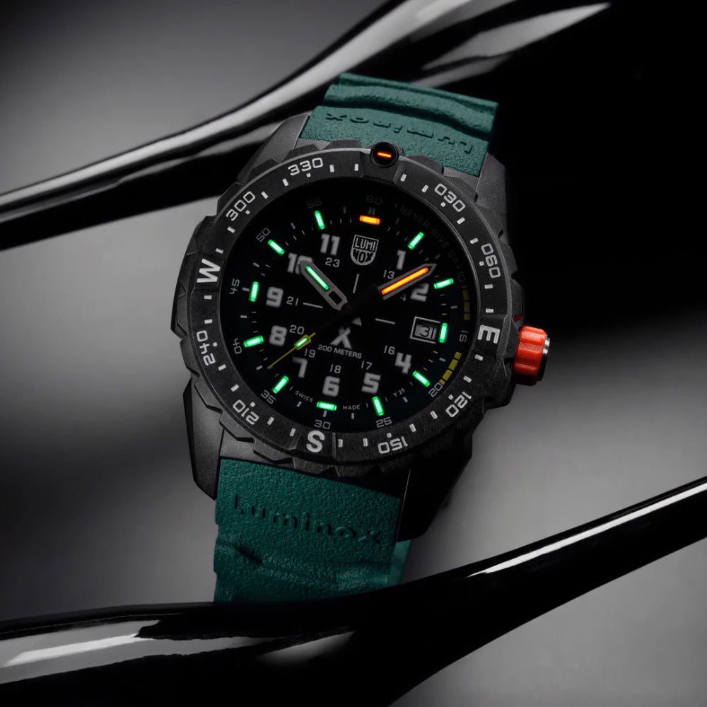 Luminox XB.3735 Bear Grylls Mountain 43mm