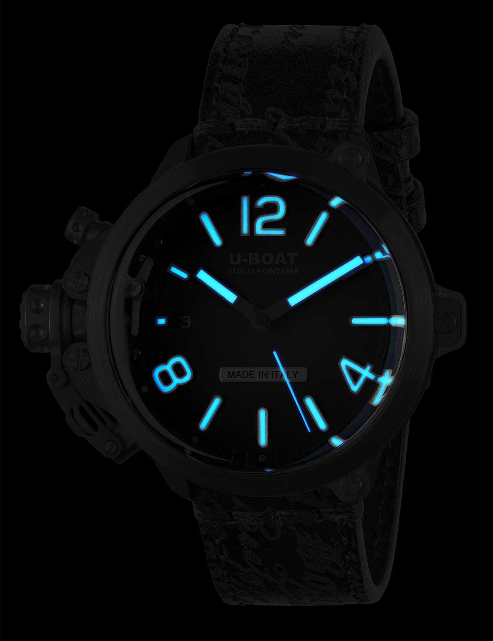 U-Boat 8808 Capsule PVD BK BL 45mm