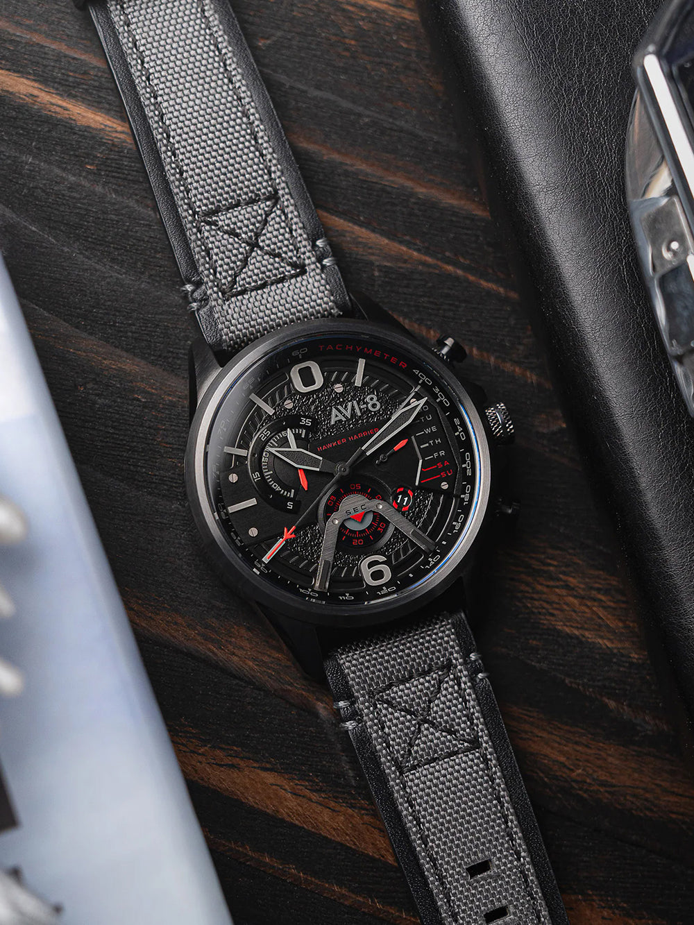 AVI-8 AV-4056-0B Hawker Harrier Dual Retrograde 44mm