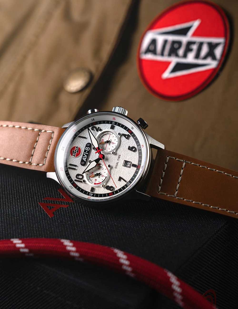 AVI-8 AV-4088-06 Hawker Hurricane Dual-Time 43mm