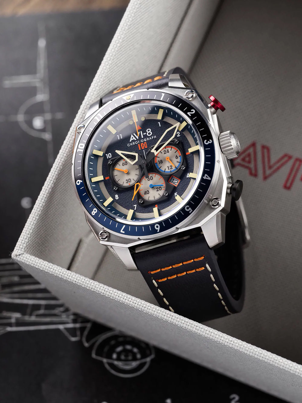 AVI-8 AV-4100-02 Hawker Hunter Dual Time 43mm