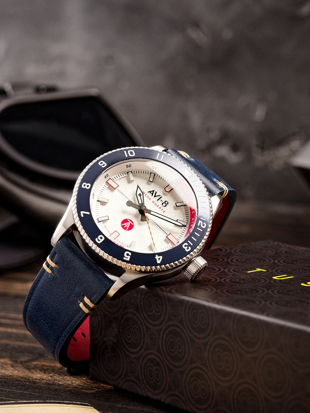 AVI-8 AV-4103-03 Tuskegee Air Limited Edition 40mm