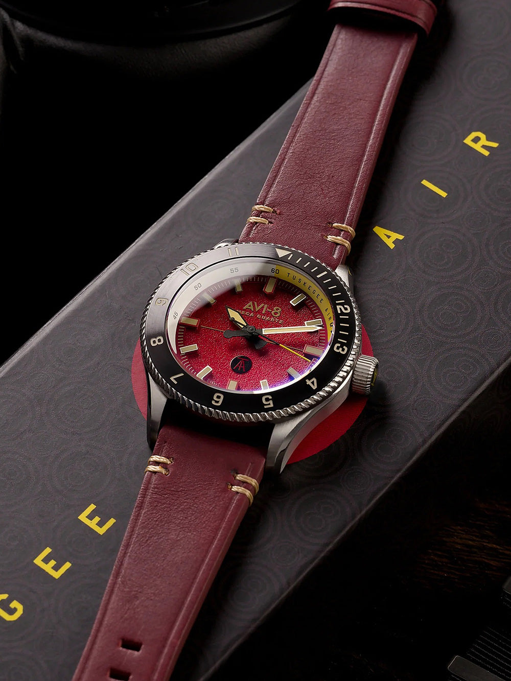 AVI-8 AV-4103-04 Tuskegee Air Limited Edition 40mm