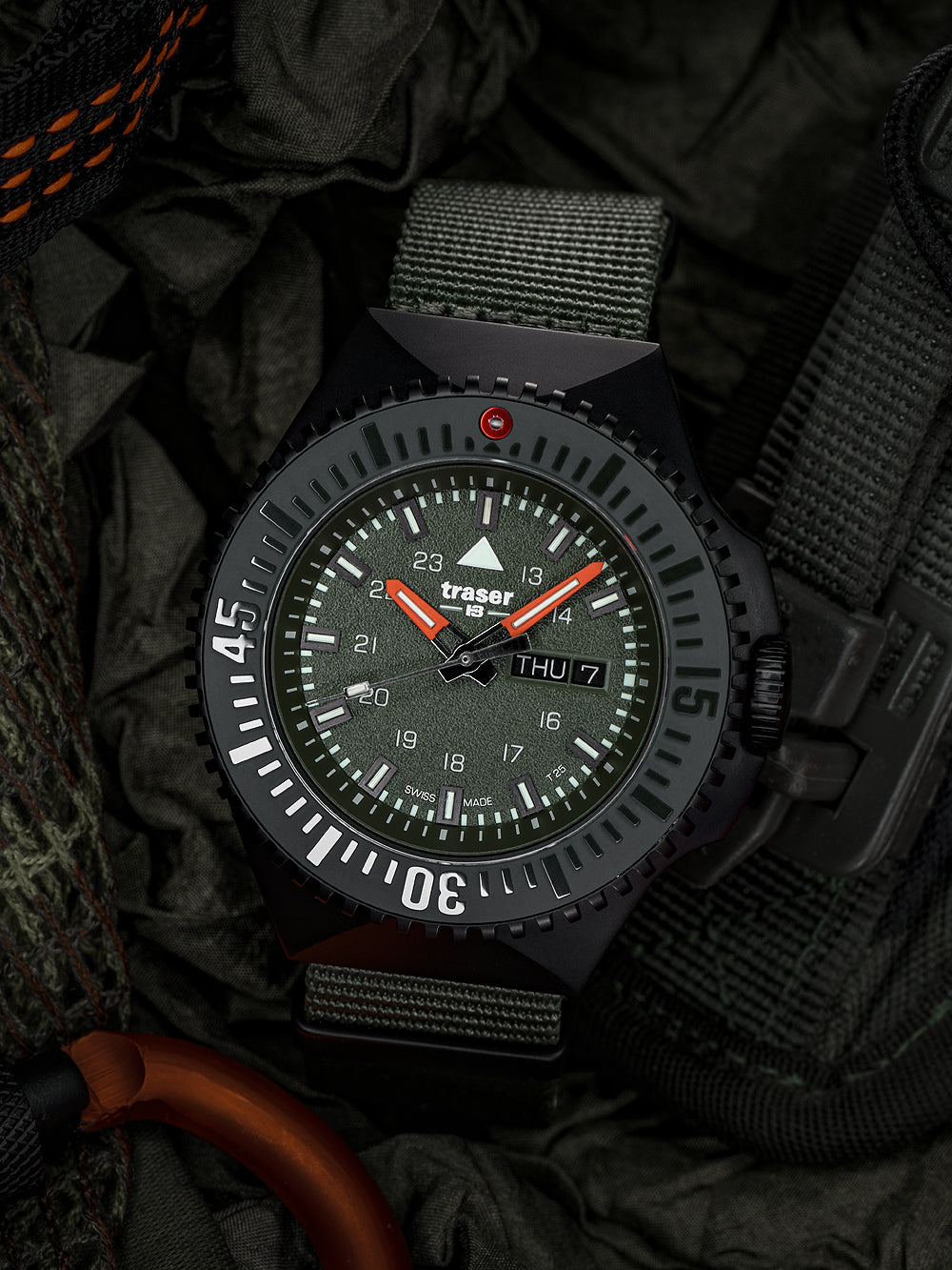 Traser H3 109858 P69 Svart-Stealth Grön 46mm