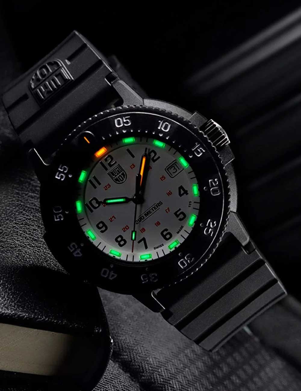 Luminox XS.3007.EVO.S Original Navy Seal EVO 43mm 100M